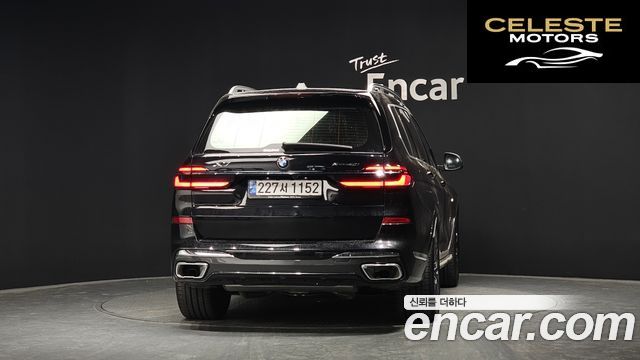 BMW X7 (G07) xDrive 40i M Sport 6 places 2025 — photo 4 sur 36