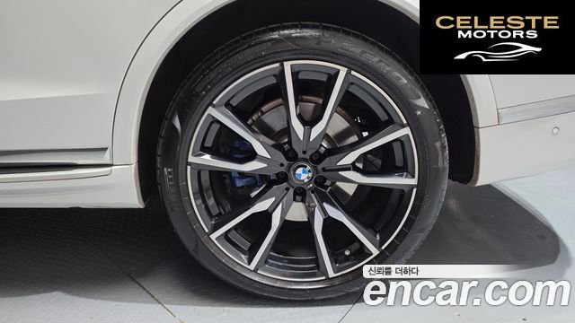 BMW X7 (G07) xDrive 40i M Sport 6 places 2022 — photo 7 sur 40
