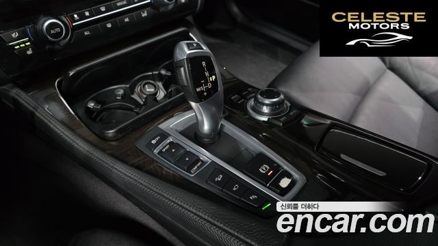 BMW Série 5 (F10) 528i xDrive 2013 — photo 9 sur 20