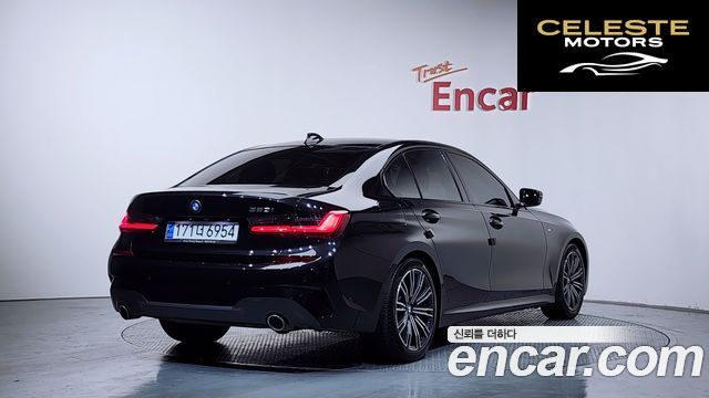 BMW Série 3 (G20) 320i M Sport 2021 — photo 2 sur 31