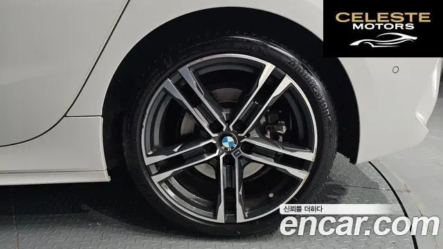 BMW Série 1 (F40) 120i M Sport 2022 — photo 7 sur 31