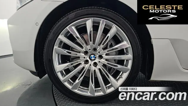 BMW Série 6 GT (G32) 640i xDrive Luxury 2018 — photo 5 sur 39