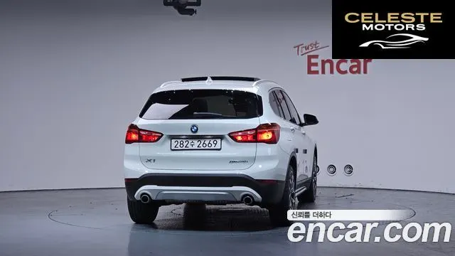BMW X1 (F48) xDrive 20i xLine 2022 — photo 3 sur 33