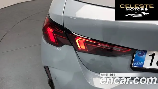 BMW Série 1 (F70) 120 M Sport 2025 — photo 8 sur 32
