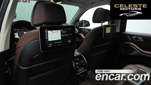 BMW X7 (G07) xDrive 40i Design Pure Excellence 7 places 2021 — photo 16 sur 38