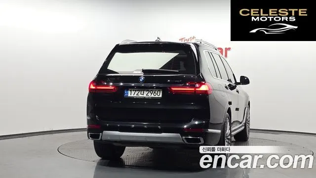 BMW X7 (G07) xDrive 40i Design Pure Excellence 7 places 2021 — photo 4 sur 38