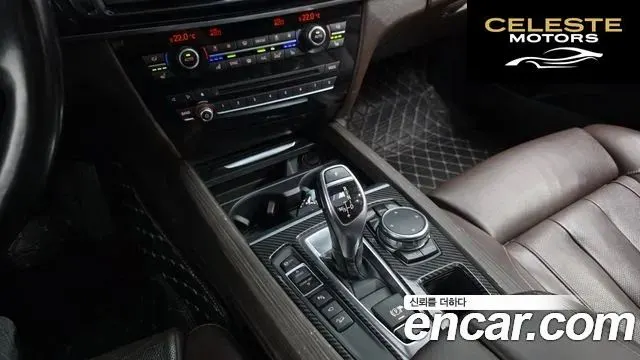 BMW X5 (F15) xDrive M50d 2015 — photo 9 sur 26