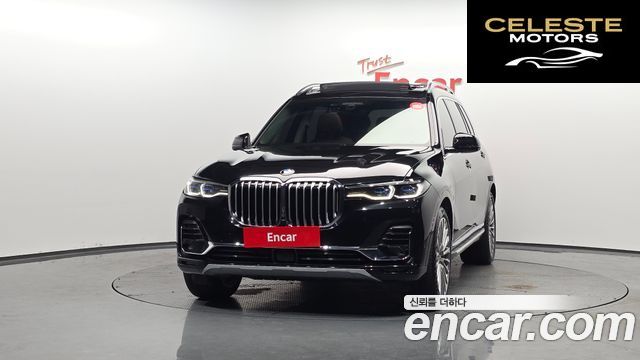 BMW X7 (G07) xDrive 40i Design Pure Excellence 7 places 2021 — photo 3 sur 38