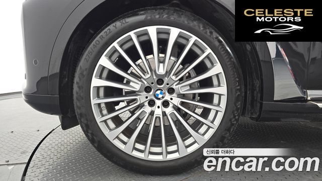 BMW X7 (G07) xDrive 40i Design Pure Excellence 7 places 2021 — photo 5 sur 38