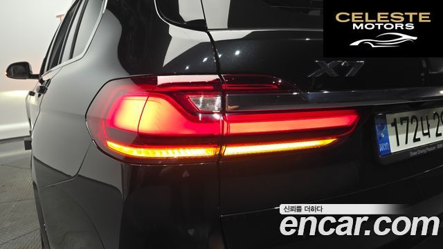 BMW X7 (G07) xDrive 40i Design Pure Excellence 7 places 2021 — photo 9 sur 38