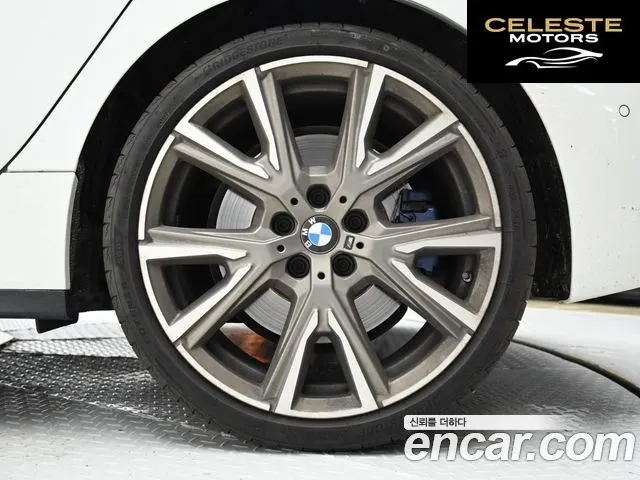 BMW Série 1 (F40) M135i xDrive 2024 — photo 5 sur 26