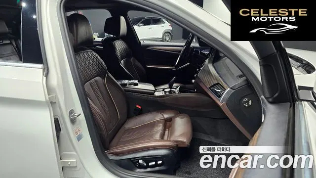 BMW Série 5 (G30) 530i M Sport Plus 2018 — photo 12 sur 30