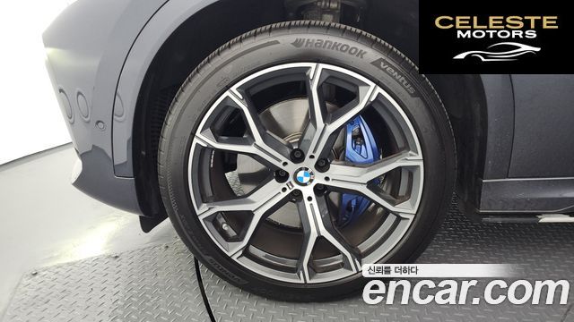 BMW X6 (G06) xDrive40i M Sport 2022 — photo 5 sur 37