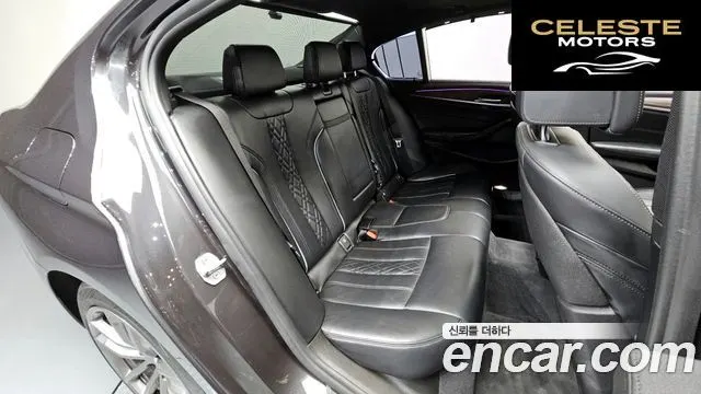 BMW Série 5 (G30) 530i M Sport Plus 2018 — photo 16 sur 33