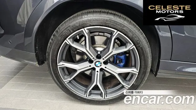 BMW X6 (G06) xDrive40i M Sport 2021 — photo 5 sur 36