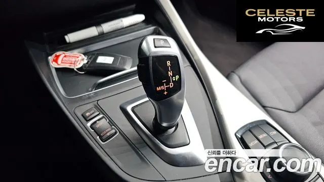 BMW Série 1 (F20) 118d Joy 5portes 2018 — photo 12 sur 27