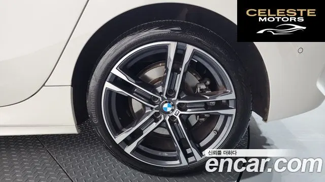BMW Série 1 (F40) 120i M Sport 2023 — photo 7 sur 34