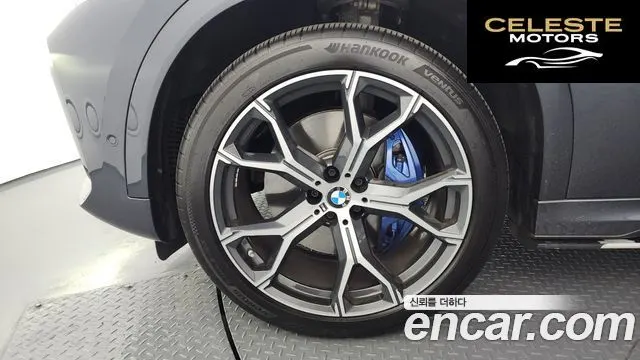 BMW X6 (G06) xDrive40i M Sport 2022 — photo 5 sur 37