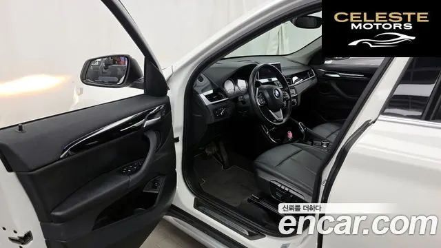 BMW X1 (F48) xDrive 20i xLine 2022 — photo 13 sur 39