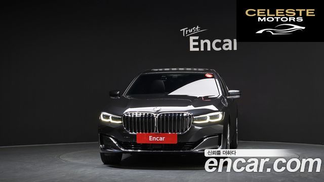 BMW Série 7 (G11) 740i Design Pure Excellence 2021 — photo 3 sur 35