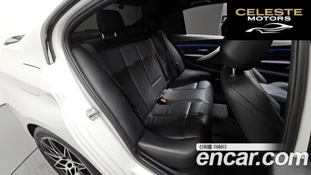 BMW Série 3 (F30) 330i M Sport 2017 — photo 16 sur 31
