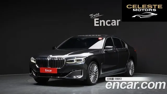 BMW Série 7 (G11) 740i Design Pure Excellence 2021 — photo 1 sur 35