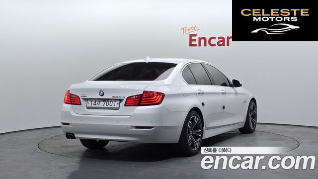 BMW Série 5 (F10) 520d xDrive 2014 — photo 2 sur 20