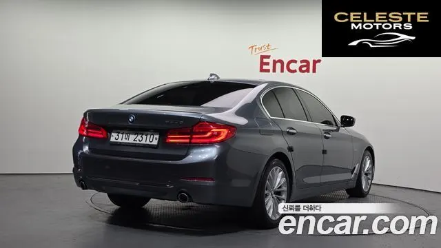 BMW Série 5 (G30) 520d Luxury Spécial Edition 2018 — photo 2 sur 32