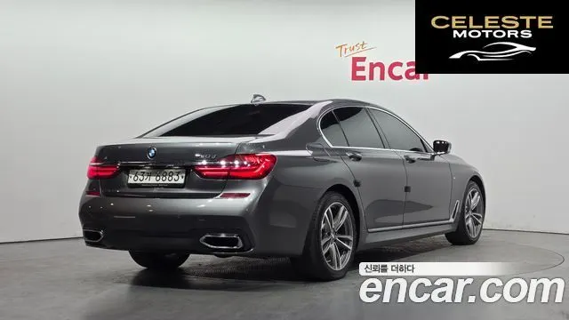 BMW Série 7 (G11) 730d xDrive M Sport 2018 — photo 1 sur 36
