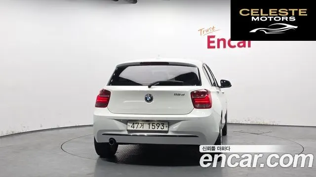 BMW Série 1 (F20) 118d Sport 5portes 2015 — photo 4 sur 20