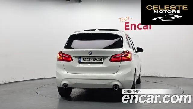 BMW Série 2 Active Tourer (F45) Joy 2019 — photo 4 sur 20