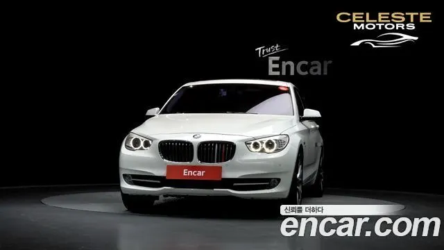 BMW Série 5 GT (F07) GT 30d 2013 — photo 3 sur 20