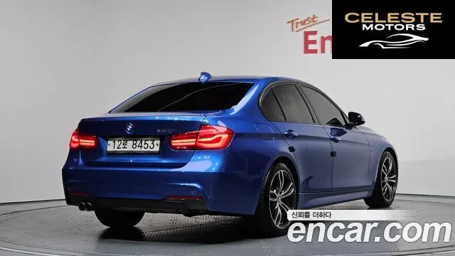 BMW Série 3 (F30) 330i M Sport 2017 — photo 2 sur 26