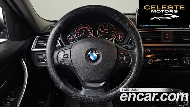 BMW Série 3 (F30) 320d xDrive 2016 — photo 12 sur 20