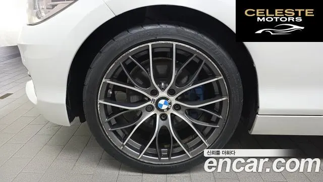 BMW Série 1 (F20) 118d Sport 5portes 2016 — photo 5 sur 20
