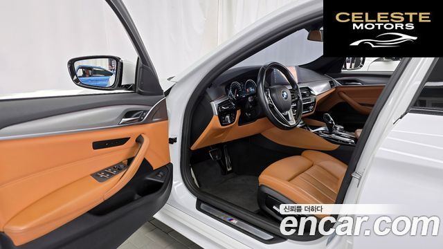 BMW Série 5 (G30) 530i xDrive M Sport 2017 — photo 13 sur 31