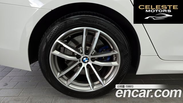 BMW Série 5 (G30) 530i xDrive M Sport 2017 — photo 5 sur 31