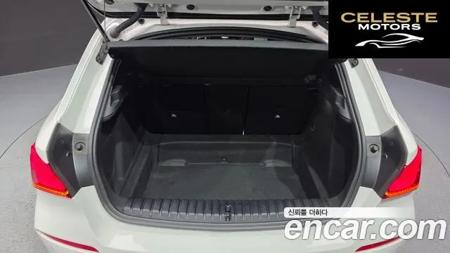 BMW Série 1 (F40) 118d Sport 2020 — photo 26 sur 30