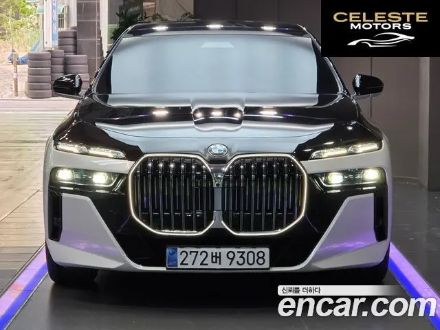 BMW Série 7 (G70) 740i sDrive M Sport 2023 — photo 2 sur 20