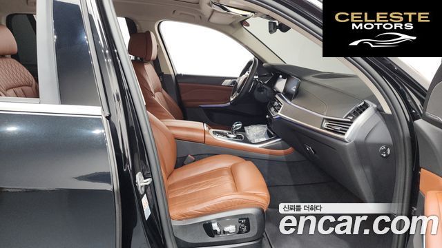 BMW X7 (G07) xDrive 40d Design Pure Excellence 6 places 2022 — photo 17 sur 32