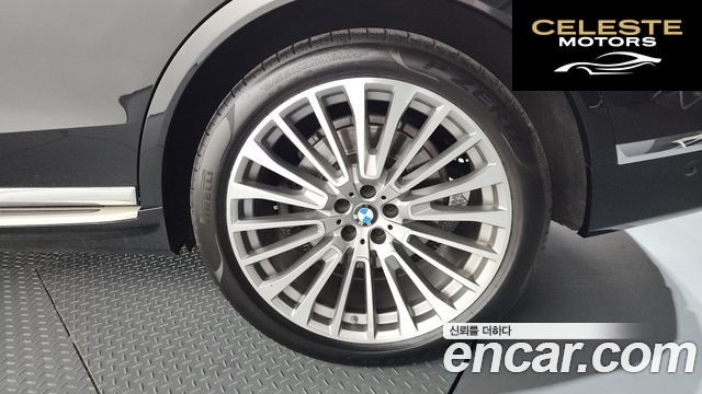BMW X7 (G07) xDrive 40d Design Pure Excellence 6 places 2022 — photo 7 sur 32