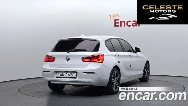 BMW Série 1 (F20) 118d Sport 5portes 2018 — photo 2 sur 20