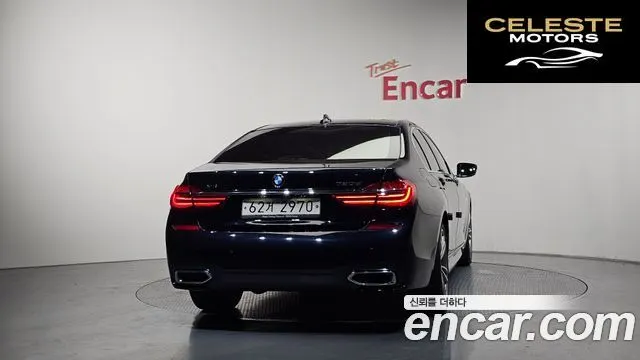 BMW Série 7 (G11) 730d xDrive M Sport 2018 — photo 4 sur 40