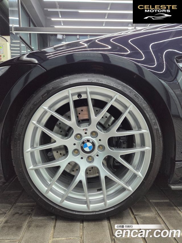 BMW M3 (E90) M3 Coupé 2010 — photo 15 sur 26