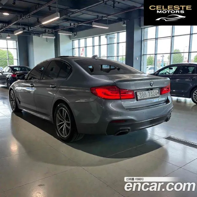 BMW Série 5 (G30) 530i M Sport Plus 2017 — photo 3 sur 18