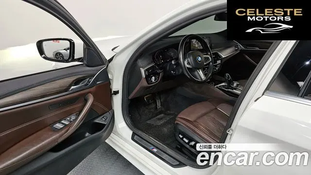 BMW Série 5 (G30) 530i M Sport Plus 2020 — photo 13 sur 40