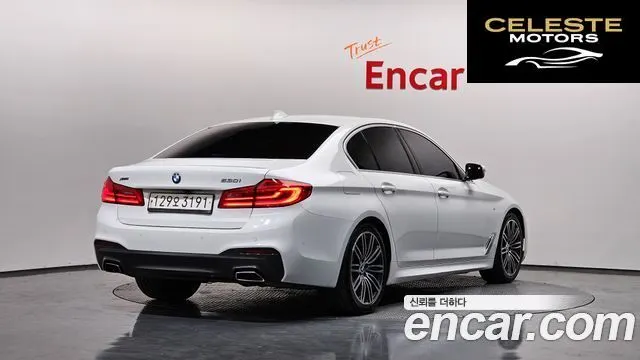 BMW Série 5 (G30) 530i M Sport Plus 2020 — photo 2 sur 40