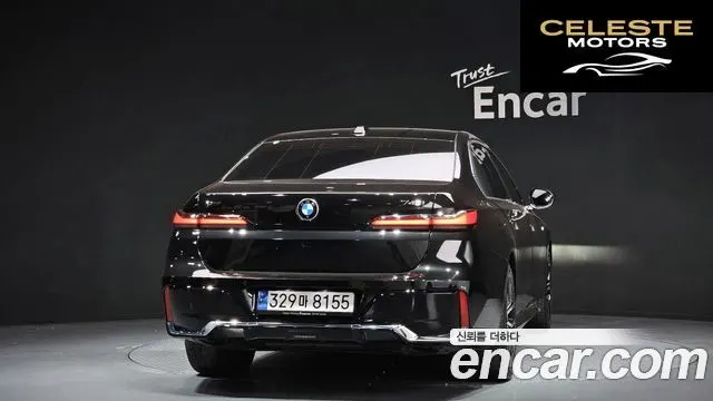BMW Série 7 (G70) 740i xDrive M Sport Limited 2024 — photo 4 sur 31