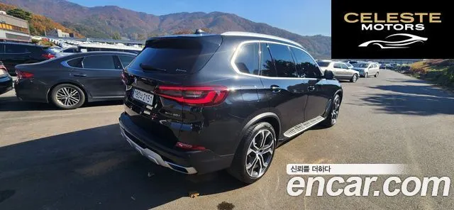 BMW X5 (G05) xDrive 40i xLine 2021 — photo 2 sur 26