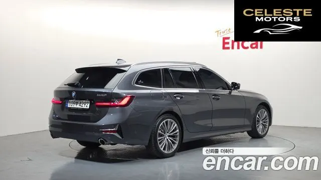 BMW Série 3 (G20) 320i Touring Luxury 2022 — photo 2 sur 31
